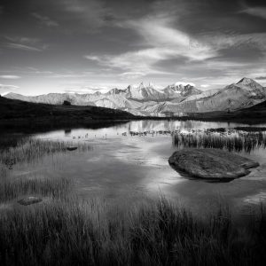 Lac Guichard Monochrome